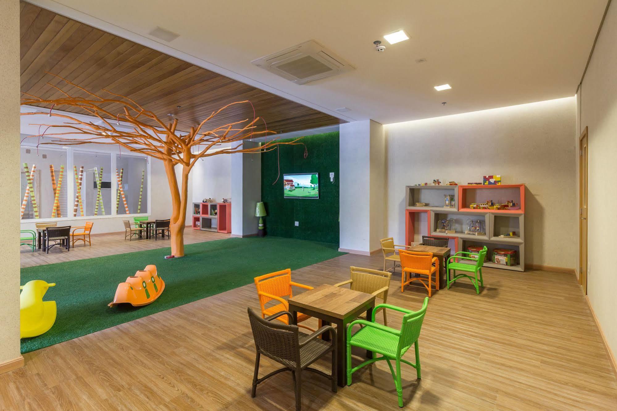 Celebration Resort Olimpia By Hot Beach Екстер'єр фото Children's Hospital